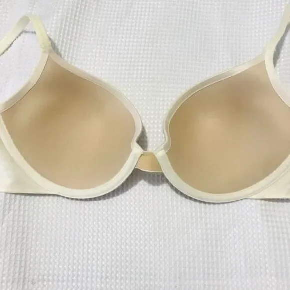 Calvin Klein push-up bra size 36B - Picture 2 of 3